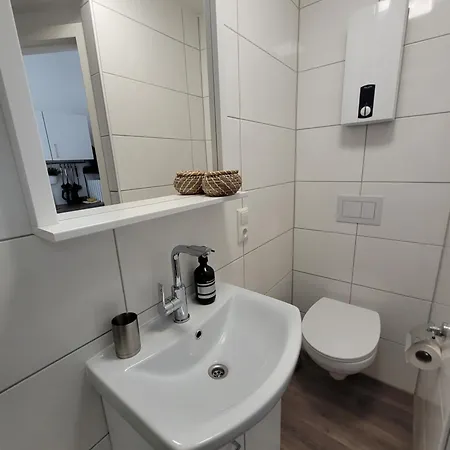 Stay Studio 1 Zentral Balkon Parkplatz Bad Pyrmont Exterior photo